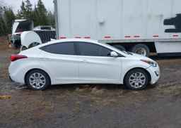 2016 HYUNDAI ELANTRA GL