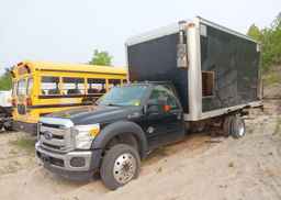 2016 FORD F550