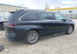2024 TOYOTA SIENNA LE
