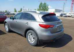 2011 INFINITI FX35