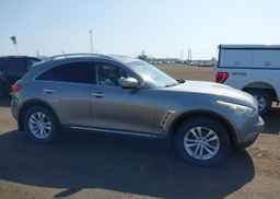 2011 INFINITI FX35