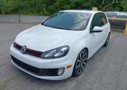 2013 VOLKSWAGEN GTI