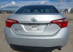 2018 TOYOTA COROLLA