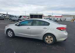 2017 KIA FORTE LX