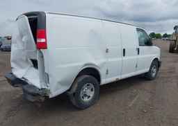 2017 CHEVROLET EXPRESS G2500