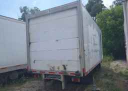 2011 ISUZU NRR