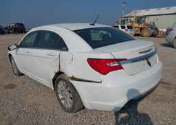 2014 CHRYSLER 200 TOURING