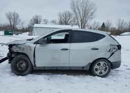 2013 HYUNDAI TUCSON GL