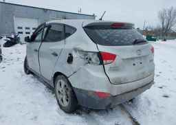 2013 HYUNDAI TUCSON GL