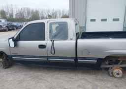 1999 CHEVROLET SILVERADO 1500 LS