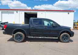 2014 NISSAN TITAN S