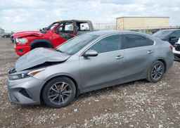 2022 KIA FORTE GT LINE