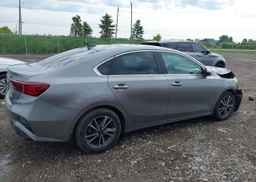 2022 KIA FORTE GT LINE