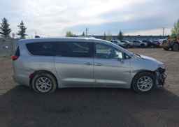 2023 CHRYSLER PACIFICA TOURING