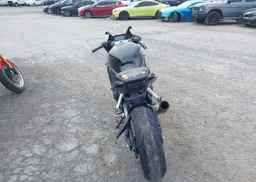 2023 HONDA CBR650 RA
