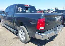 2017 RAM 1500 SLT