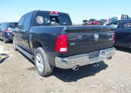 2017 RAM 1500 SLT