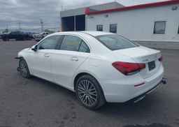 2022 MERCEDES-BENZ A 220 4MATIC