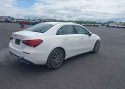 2022 MERCEDES-BENZ A 220 4MATIC