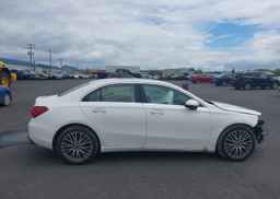 2022 MERCEDES-BENZ A 220 4MATIC