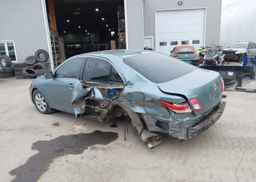 2011 TOYOTA CAMRY SE