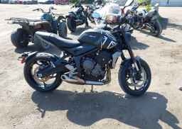 2022 TRIUMPH MOTORCYCLE TRIDENT 660