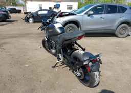 2022 TRIUMPH MOTORCYCLE TRIDENT 660