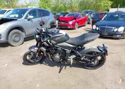 2022 TRIUMPH MOTORCYCLE TRIDENT 660