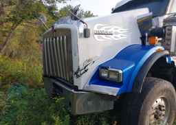 2017 KENWORTH T800