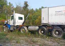 2017 KENWORTH T800