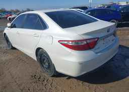 2017 TOYOTA CAMRY HYBRID SE