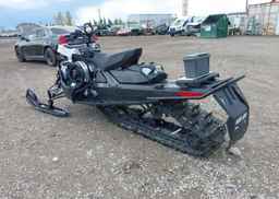 2025 SKIDOO BACKCOUNTRY