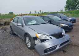 2013 CHRYSLER 200 LX