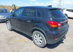 2018 MITSUBISHI RVR