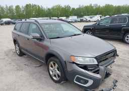 2010 VOLVO XC70 3.2