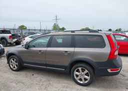2010 VOLVO XC70 3.2