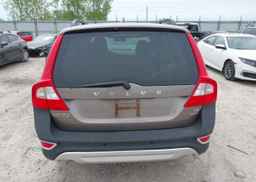 2010 VOLVO XC70 3.2