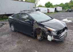 2018 TOYOTA PRIUS