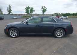 2016 CHRYSLER 300 LIMITED