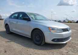 2013 VOLKSWAGEN JETTA S