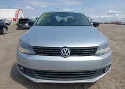 2013 VOLKSWAGEN JETTA S