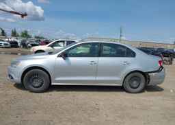 2013 VOLKSWAGEN JETTA S