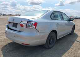 2013 VOLKSWAGEN JETTA S