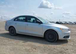2013 VOLKSWAGEN JETTA S