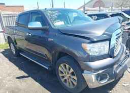 2012 TOYOTA TUNDRA CREWMAX LIMITED