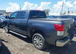 2012 TOYOTA TUNDRA CREWMAX LIMITED