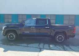 2024 TOYOTA TUNDRA CREWMAX LIMITED