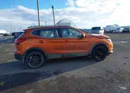 2017 NISSAN QASHQAI S
