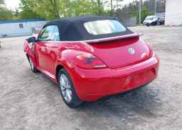 2013 VOLKSWAGEN BEETLE