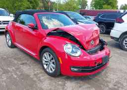 2013 VOLKSWAGEN BEETLE